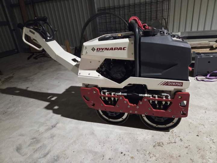 photos rouleau compacteur